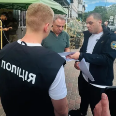 Турции лишили удостоверения на проживание в Украине