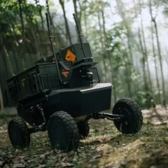 Ground robot AtlasROVER by XTEND