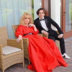 Алла Пугачова в Ізраїлі - зброя і боєприпаси