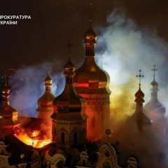 Росія вночі вражає Києво-Печерську лавру
