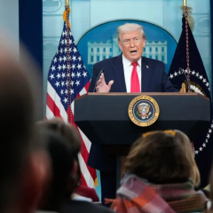 Трамп, Зеленський та Путін на засіданні