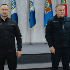 16 рятувальників ДСНС отримали державні нагороди