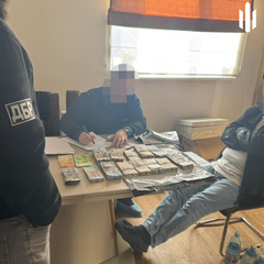 Посадовець військової частини розлив пальне