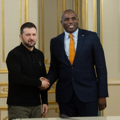 Президент Зеленський обговорює підтримку України з головою МЗС Британії