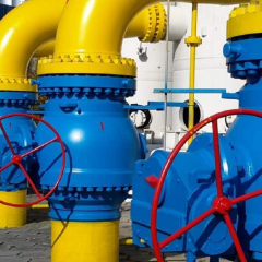 Газпром зменшив транзит газу через Україну