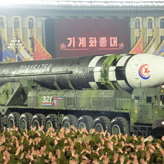 Ким Чен Ын требует наращивания ядерного арсенала