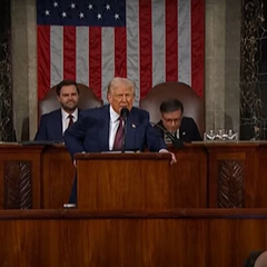 Трамп виступає перед аудиторією Конгресу