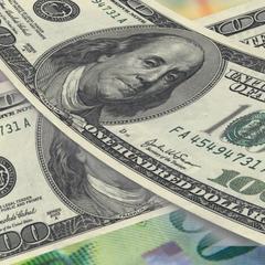 Обмінники підносять ціну на валюту