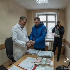 Невропатолог с подозрением во взяточничестве