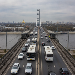 Відновлення руху транспорту на мосту