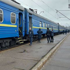 Діти на евакуації зонуватимуть плавати в басейні