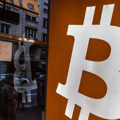 Графік росту Bitcoin на тлі законопроектів