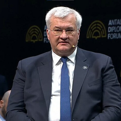 Сибига призвал к новой стратегии по отношению к российским средствам