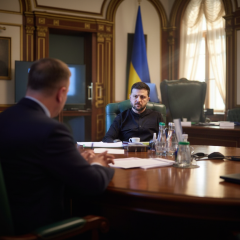 Зеленський на нараді з урядом