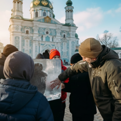 Интерактивная рождественская инсталляция на Софии