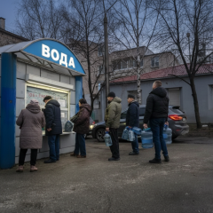 Спасатели восстанавливают тепло и воду