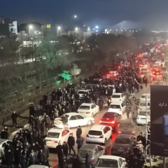 Протесты в Иране, погибшие и огонь