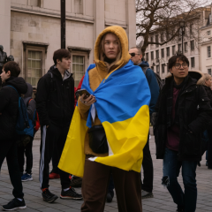 Польща продовжує легальний статус біженців
