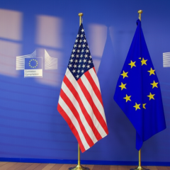 Приостановление соглашения между Европарламентом и США