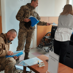 Body armor for medics: requirements on the front line