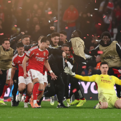 Trubin leads Benfica to playoffs