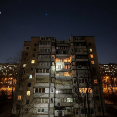 Russian ballistic missiles hit Kyiv and Dnipro