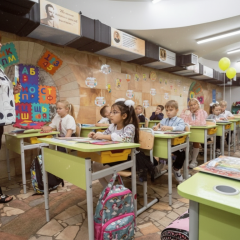 Ukrainian schools: initiative to change teacher addresses