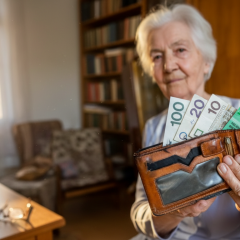 Poland changes rules for calculating seniority: what to do if ZUS refuses