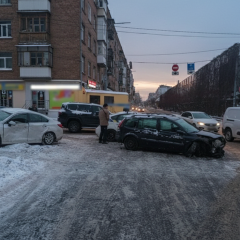 ДТП на Подолі: затори на мосту