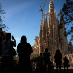 Final cross on top of Sagrada Familia
