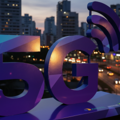 Японія попереджує про ризики витоку технологій через 5G Huawei в Україні