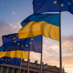 Флаг Европейского Союза и деньги