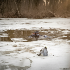 Rescue divers removing missile remnants