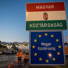 Угорські прикордонники зверталися до українців російською