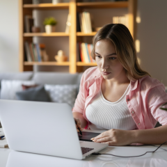 People in the office registering entrepreneurs remotely