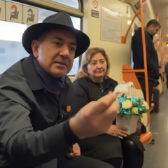 Нікол Пашинян в метро