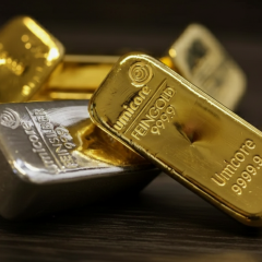 Russia's gold reserves drop to 4-year low: why is the Kremlin selling strategic stockpile