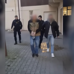 Затримання в Празі: напад на Російський дім
