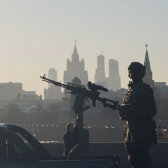 Літак розвідника над містом