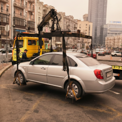 Евакуація авто в Києві: ціни на послуги