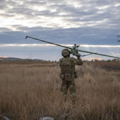 Frontline clashes: shelling and airstrikes