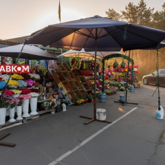Штучні квіти та екологічна проблема в Києві
