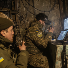 Дрони та піхота визволяють південь