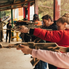 Пістолети та рушниці на фоні законопроєкту
