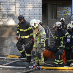 Атака на Днепр: трое погибших, 13 поврежденных зданий