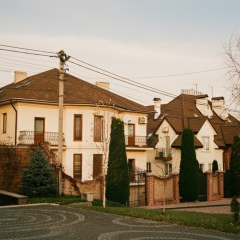 Private houses in Ukraine