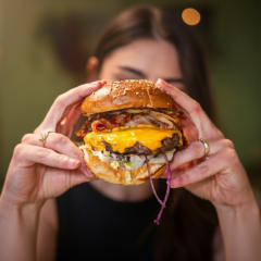 Fast food profits in Russia collapsed