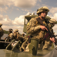 Calm paratrooper on the frontline