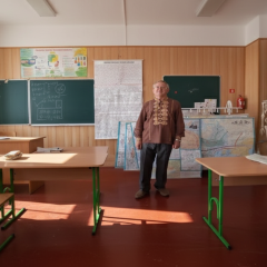 History teacher criticizes school reform