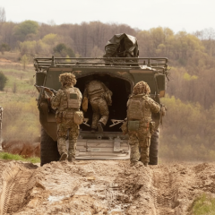 Российские военные на передовой